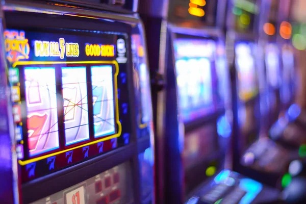 gama303 Live Blackjack Royal